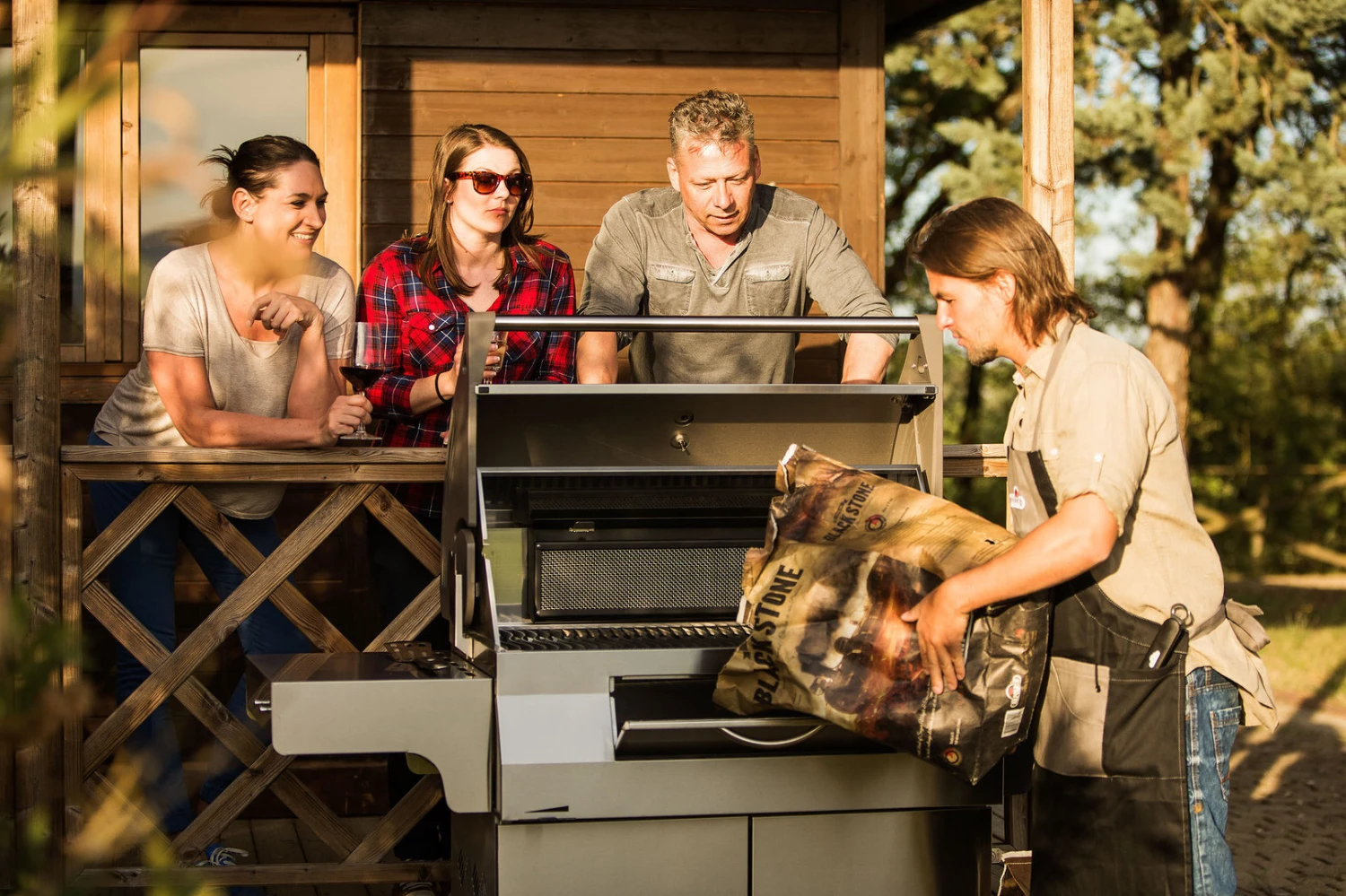 Barbacoa De Carbón Profesional Napoleon PRO605CSS 17 Barbacoa De Carbón Profesional Napoleon PRO605CSS - Imagen 17