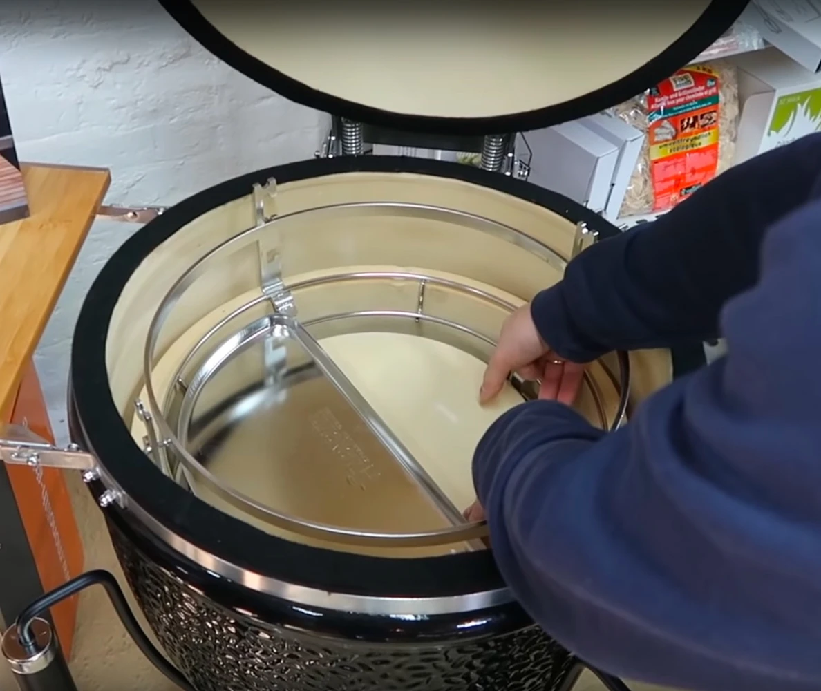 Kamado Monolith Classic Pro Series 2.0 Burdeos Con Pies 12 Kamado Monolith Classic Pro Series 2.0 Burdeos Con Pies - Imagen 12